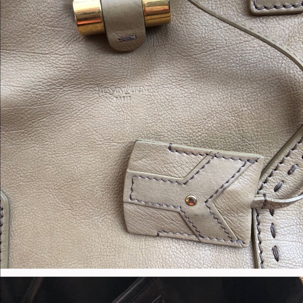 Authentic YSL Yves Saint Laurent Muse Purse - Picture 5 of 16